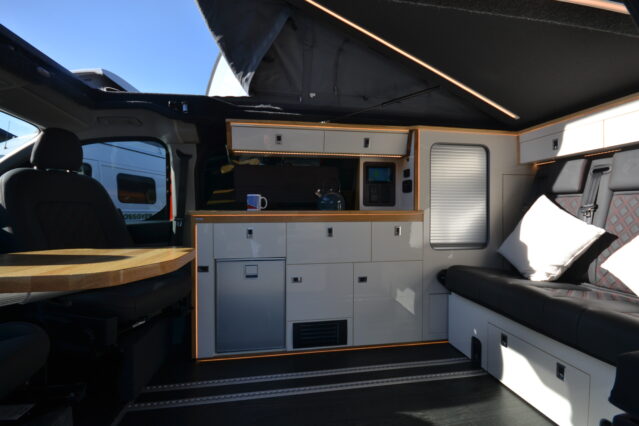 2025 Automatic Ford Tourneo Custom Landseer 2.0 Campervan