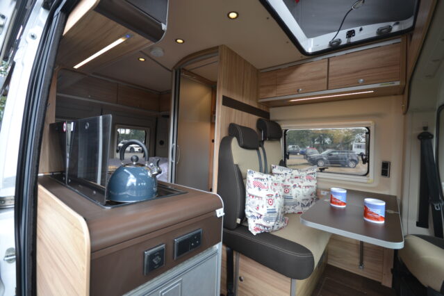 2017 Hymercar Ayers Rock Crossover